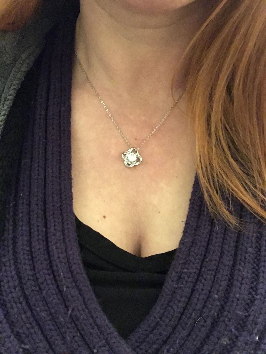 Customer photo review of To my soulmate - white gold love knot necklace