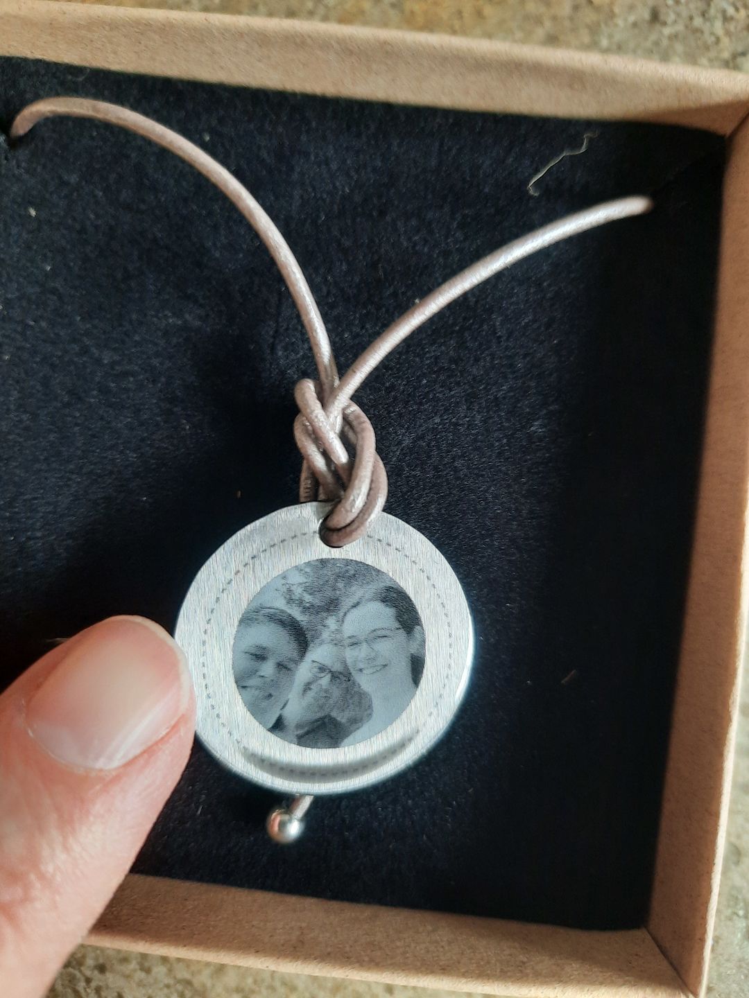 Customer photo review of personalisierbare Halskette "Unendlichkeit"