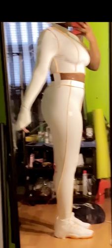Customer photo review of Ensemble couture apparente avec une manche longue sur deux