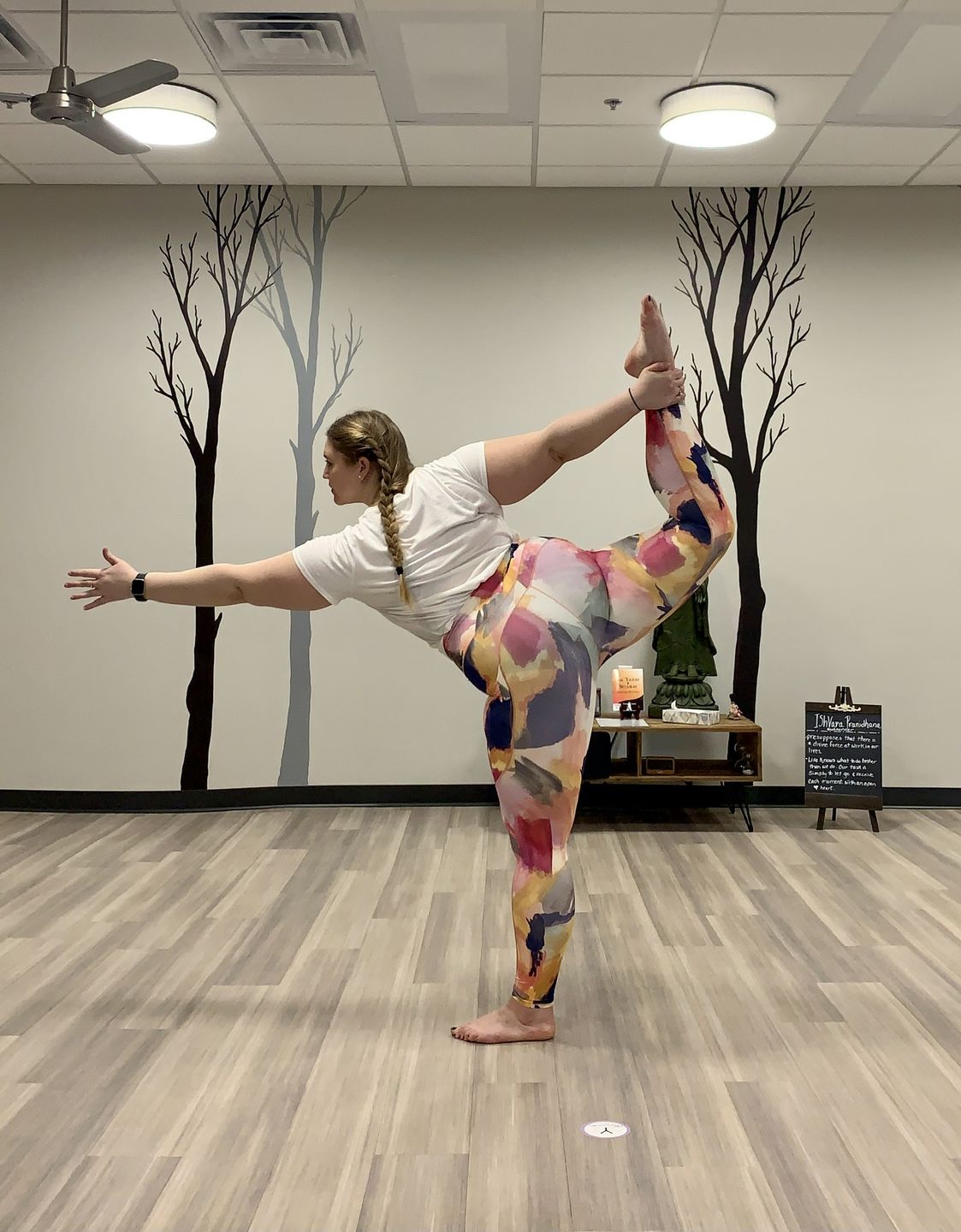 Customer photo review of Focus Exercise Pants - Serenity | MT LUXE