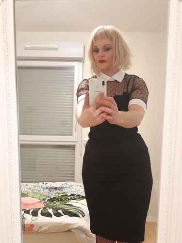 Customer photo review of Robe Crayon Années 60 à Col Illusion