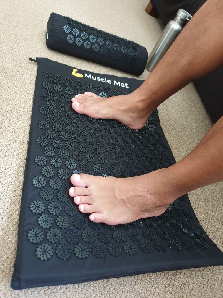 Customer photo review of Muscle Mat Luxury Acupressure Mat With Pillow