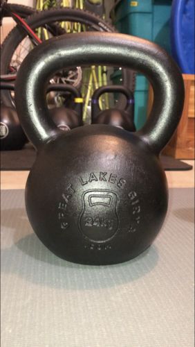 Customer photo review of 24kg / 53lbs E-coated Cast Iron Kettlebell