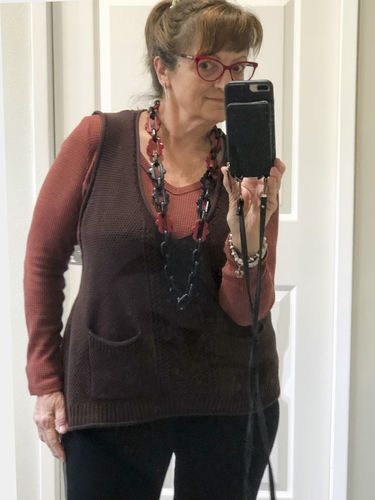 Customer photo review of Plus Size Women Pocket Knitted Hollow Sweater Vest