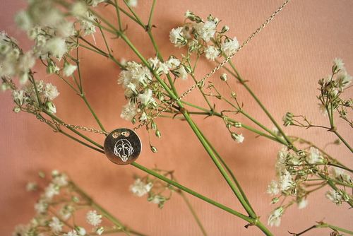 Customer photo review of 14 Karat Lineart Infinity Armkette