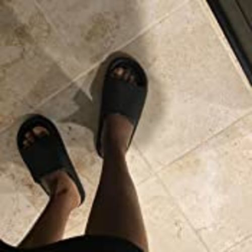 Customer photo review of FootRelax Non-Slip Cushion Slippers