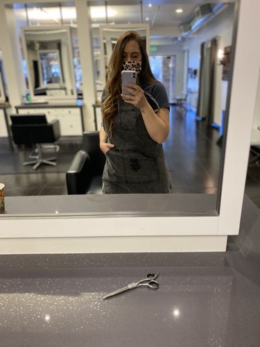 Customer photo review of Black Acid Washed Denim Apron