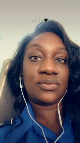 Customer photo review of Natural Avela Brown Colored Contact Lenses