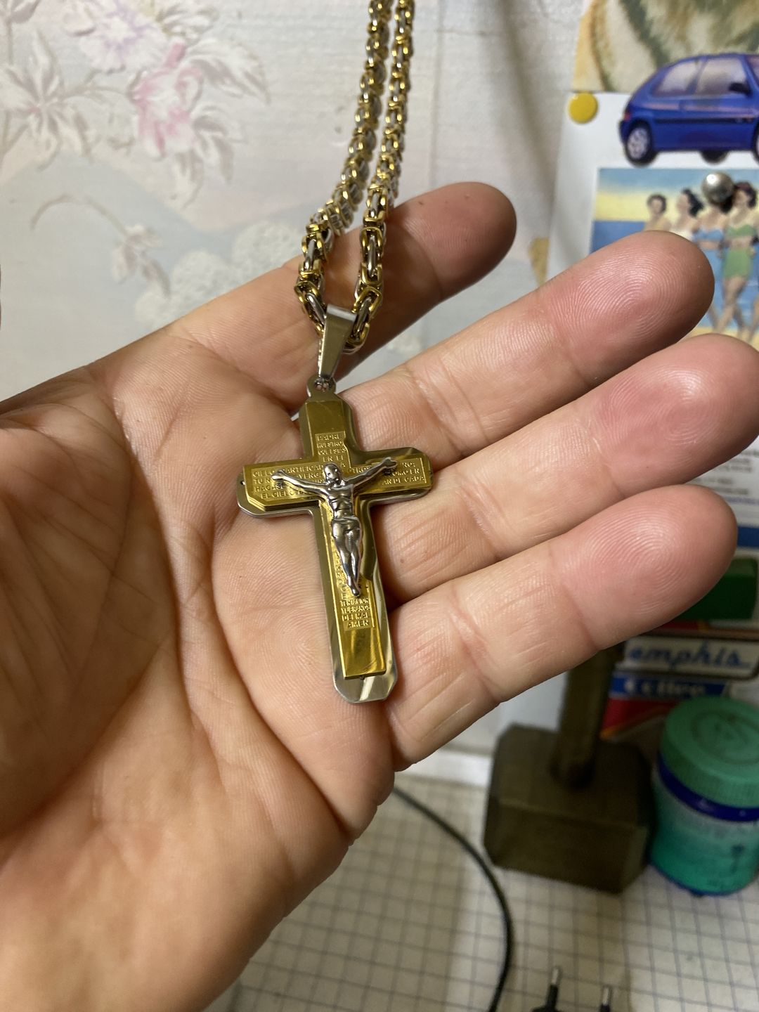 Customer photo review of Collier de la Foi