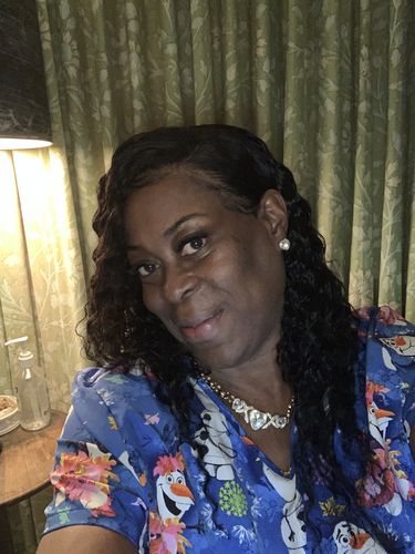 Customer photo review of Brooklyn Hair 7A Deep Wave Bundle Hair
