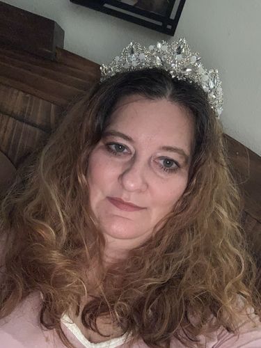 Customer photo review of Pearls & Crystals Tiara