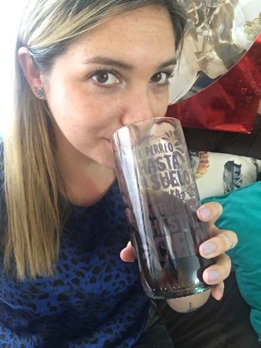 Customer photo review of Vaso Feminista Girl Power Juego de 6 Vasos