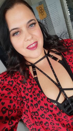 Customer photo review of SL29 Gray Contact Lenses(12 months wear)