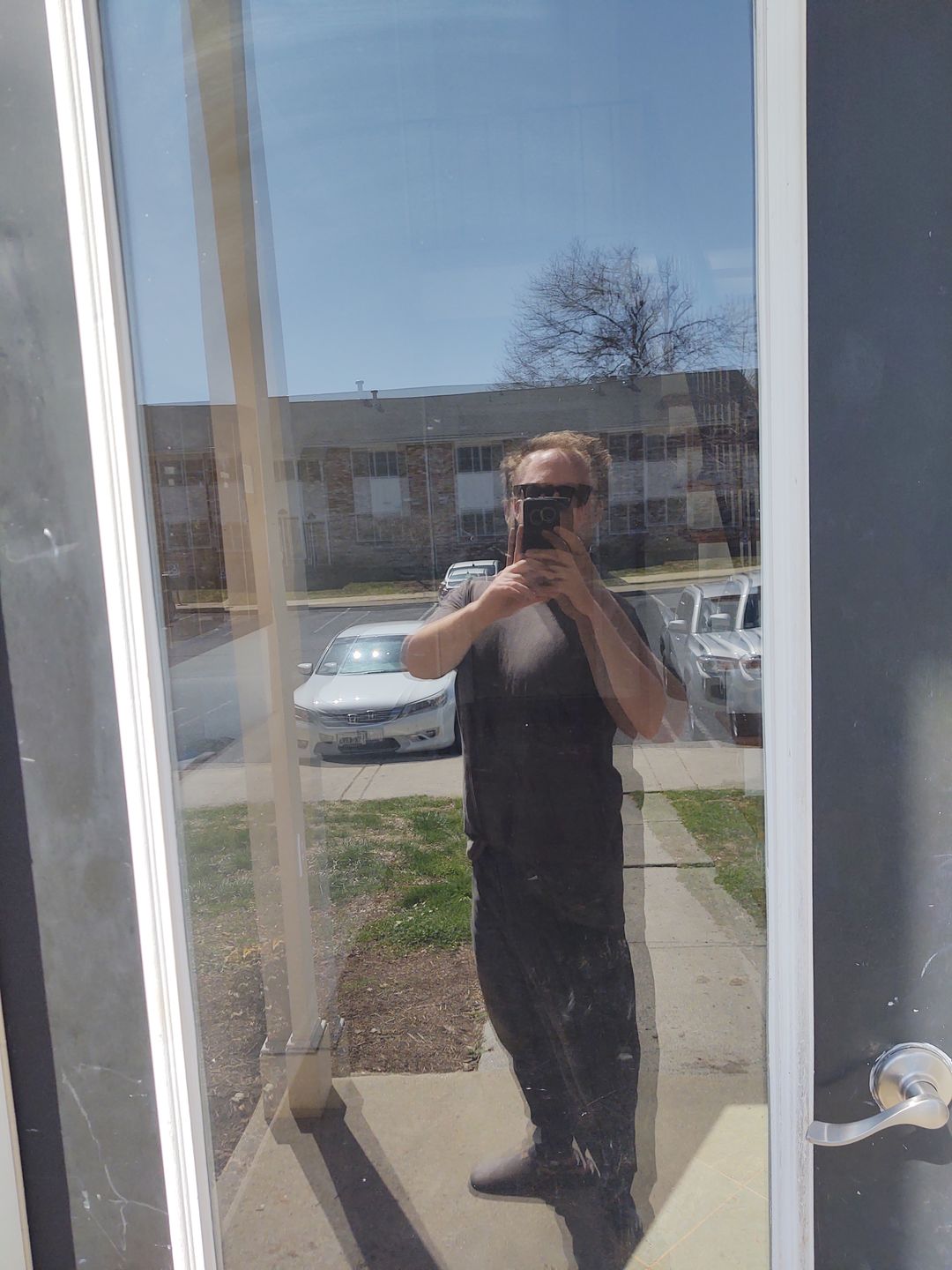 Customer photo review of Oleno Denim Pants