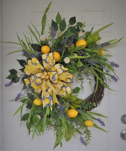 Customer photo review of 32 In Lemon Spray 62218