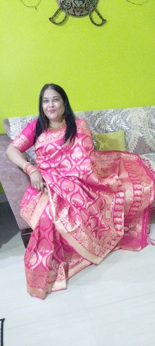 Customer photo review of BRIDAL RED  Banarasi Brocade Saree