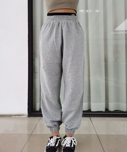 Customer photo review of Double Waistband Sweatpant