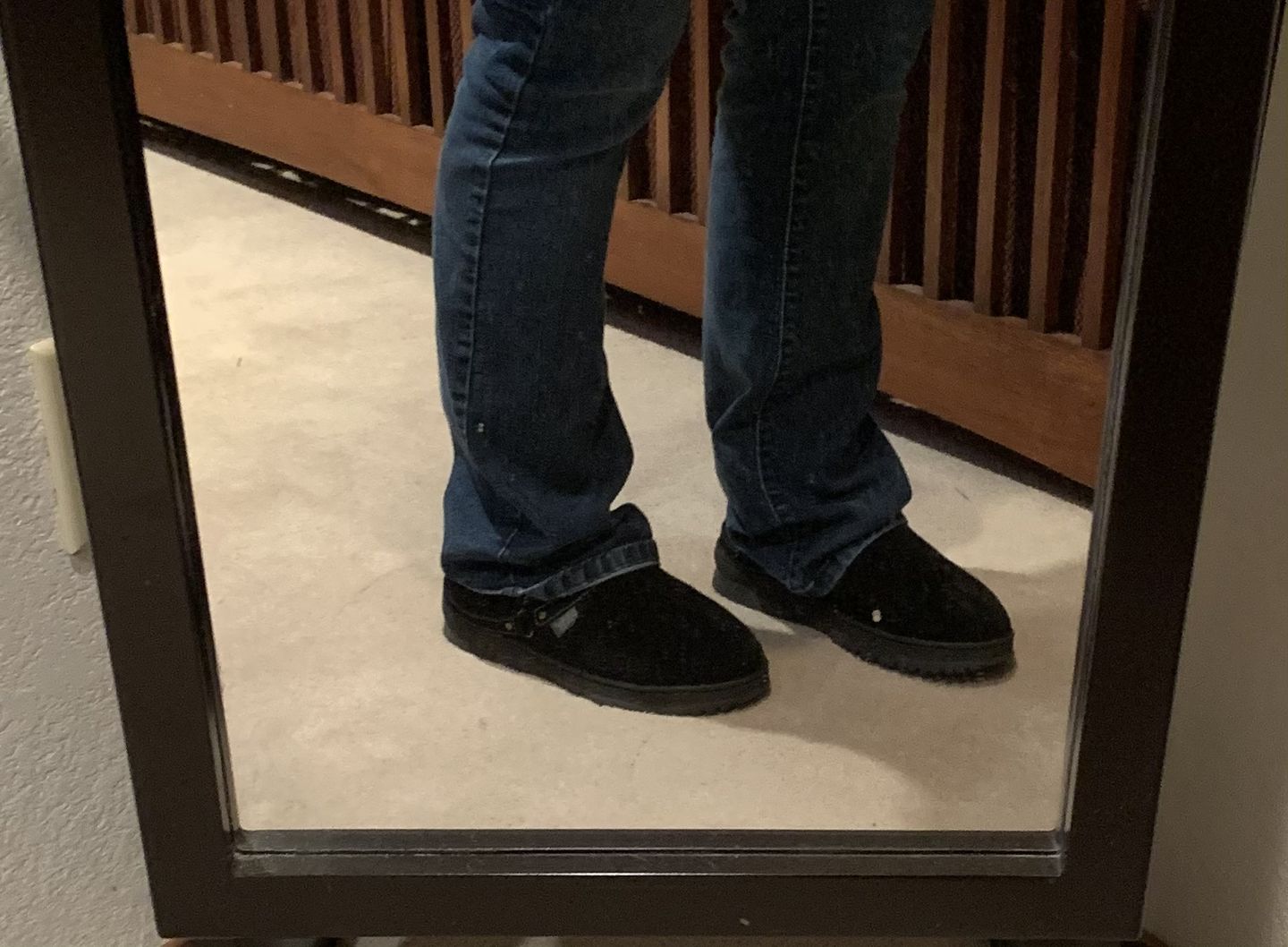 Customer photo review of UNISEX SHEEPSKIN CLOG