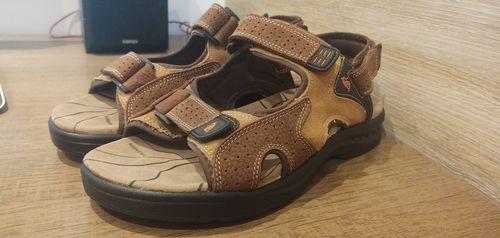 Customer photo review of Genuine Leather Outdoor Sandals