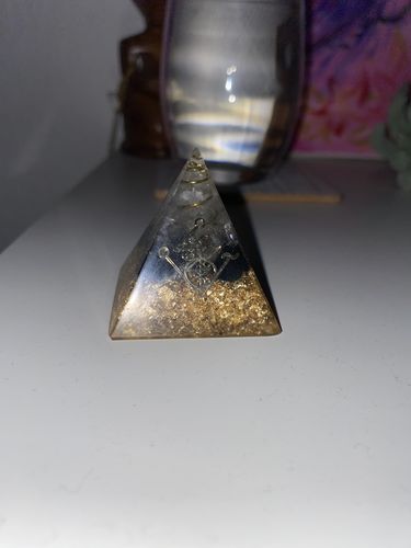 Customer photo review of Orgonit-Pyramide "Schutz und Reinigung"