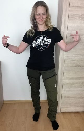 Customer photo review of DER WALD IST MEIN VERSTECK - Bio Damen Shirt