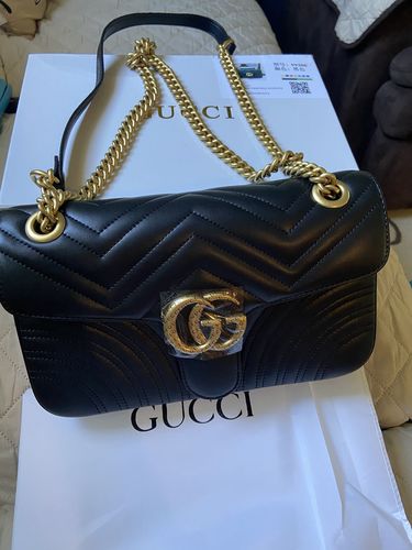 Customer photo review of GC00 Marmont Small Shoulder Bag