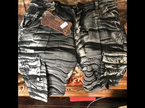 Customer photo review of Camouflage Loose Cargo Shorts