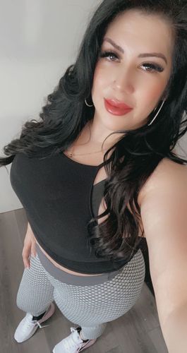 Adilene S. review of Booty Lifting | Anti Cellulite Leggings image 1 out of 1