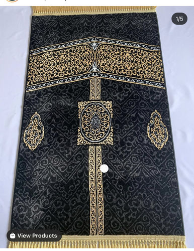 Customer photo review of 3D Kaaba Corner Prayer Rug 8mm