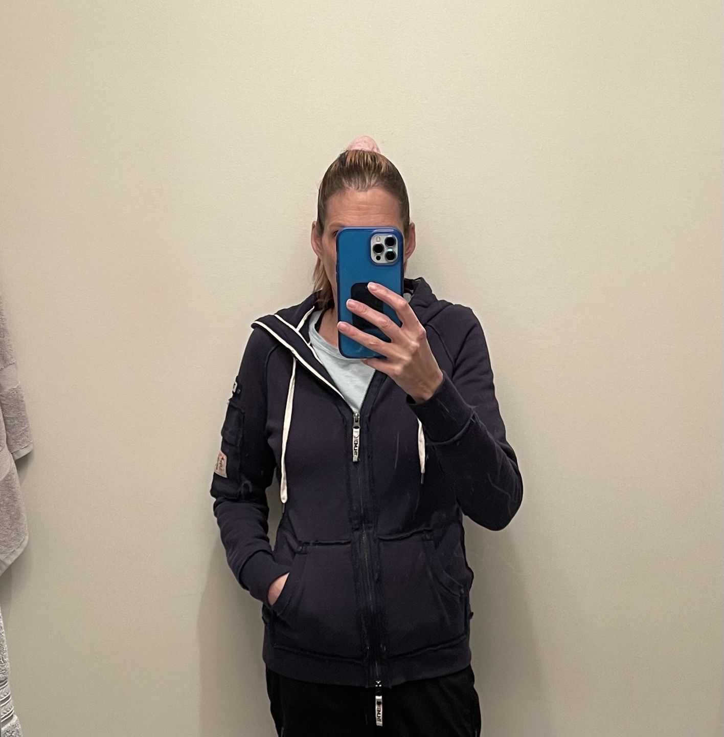 Customer photo review of THE JAMIE HOODIE