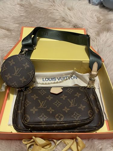 Customer photo review of LV04 - Multi Pochette Accessoires