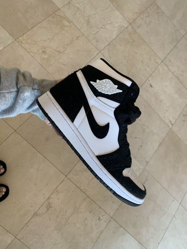 NK Air Jordan 1 Retro High Panda Twist, Women's Fashion, Shoes on Carousell