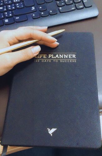 Customer photo review of Life Planner Box Premium