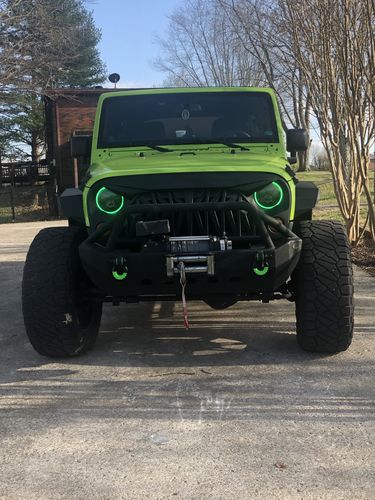 Customer photo review of Shark Grille - Matte Black for 07-18 Wrangler JK