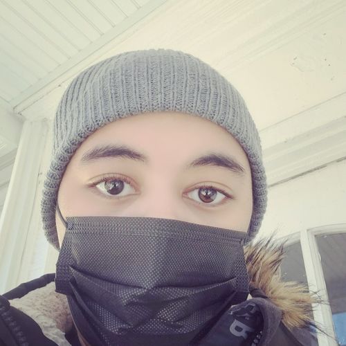 Customer photo review of Secretive Kristin - black