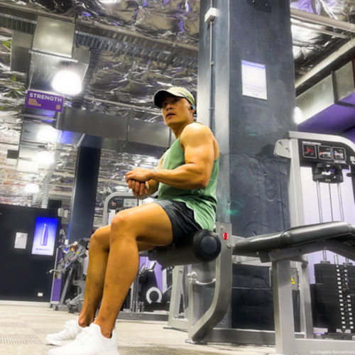 Customer photo review of Quads of the Gods - SLASH - mens LIFT SHORTS gym bodybuilding Lifting shorts - GREY