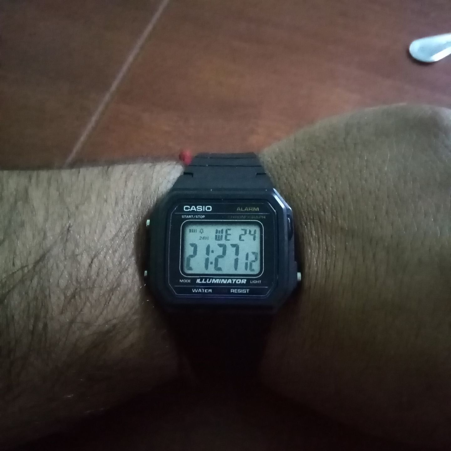 Customer photo review of Reloj Casio Vintage W-217H-1AVDF Classic Líneas Azules