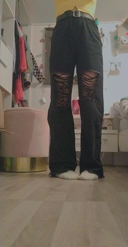 Customer photo review of Lexi Crossover Jean