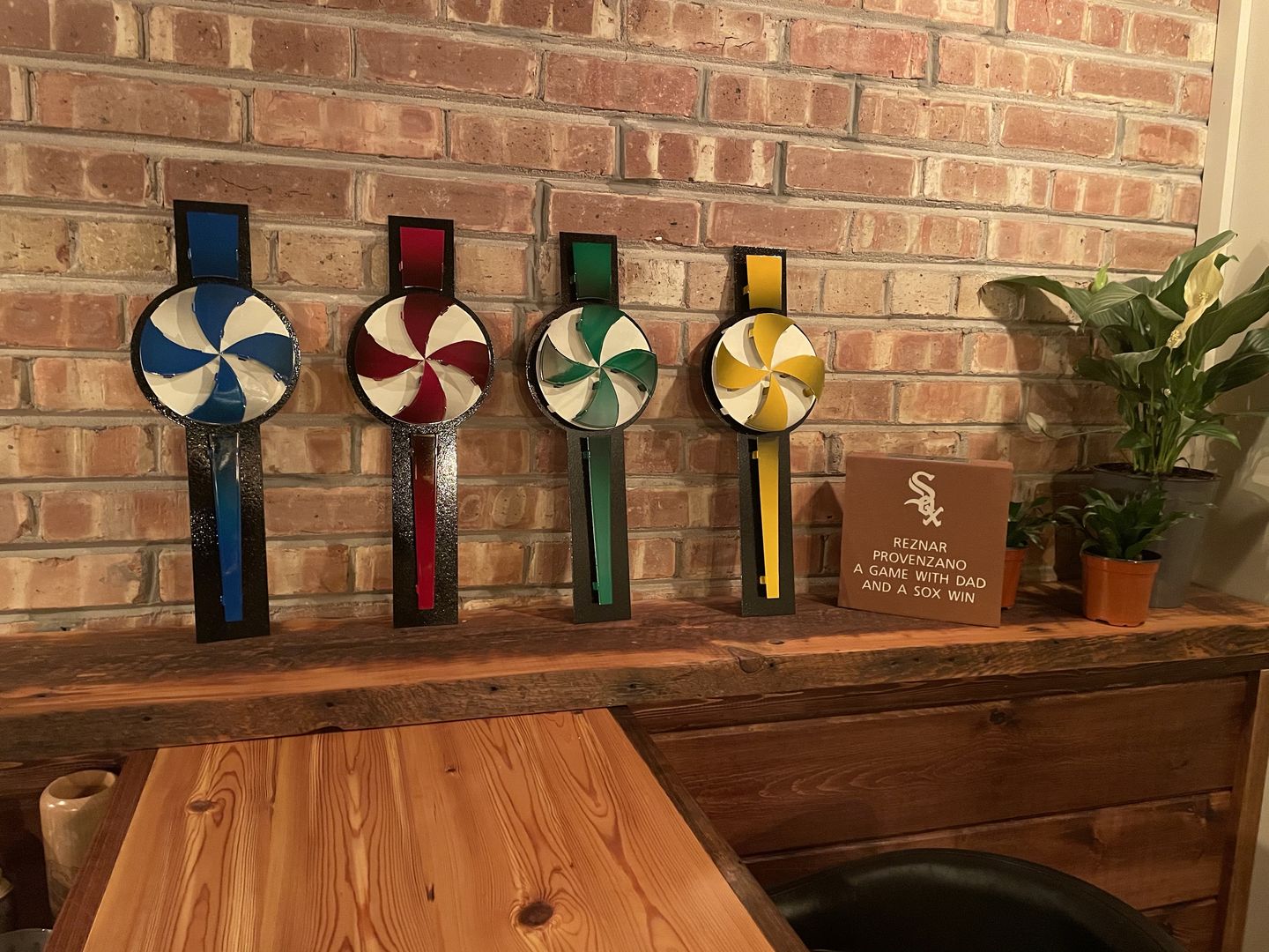 Customer photo review of White Sox Pin Wheels Set of FOUR, 3D metal Art.