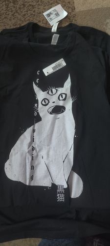 Customer photo review of Third Eye Cat, Unisex T-Shirt, Black