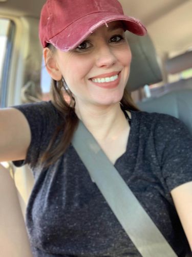 Customer photo review of Distressed Ponytail Summer Cap