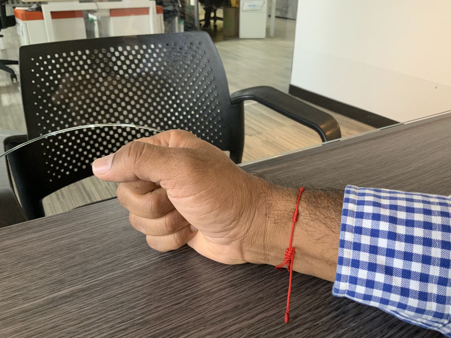 Customer photo review of Hilos de protección rojos 7 nudos