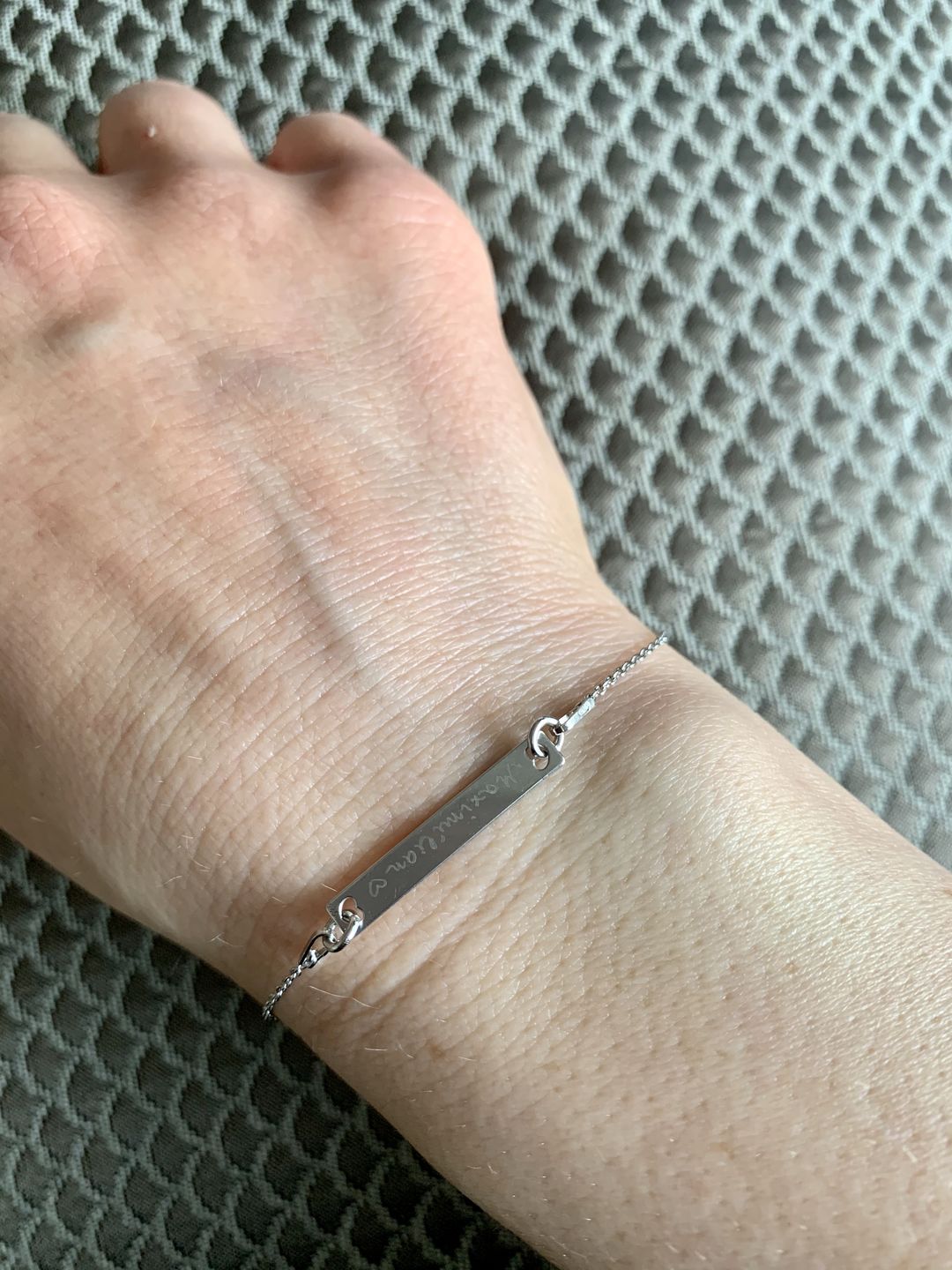 Customer photo review of Armband mit Gravur länglich
