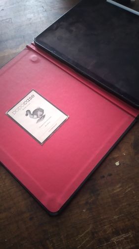 Customer photo review of Classic Black iPad Cases