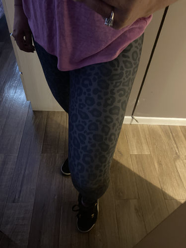 Customer photo review of Leggins Savage Gold Serpent
