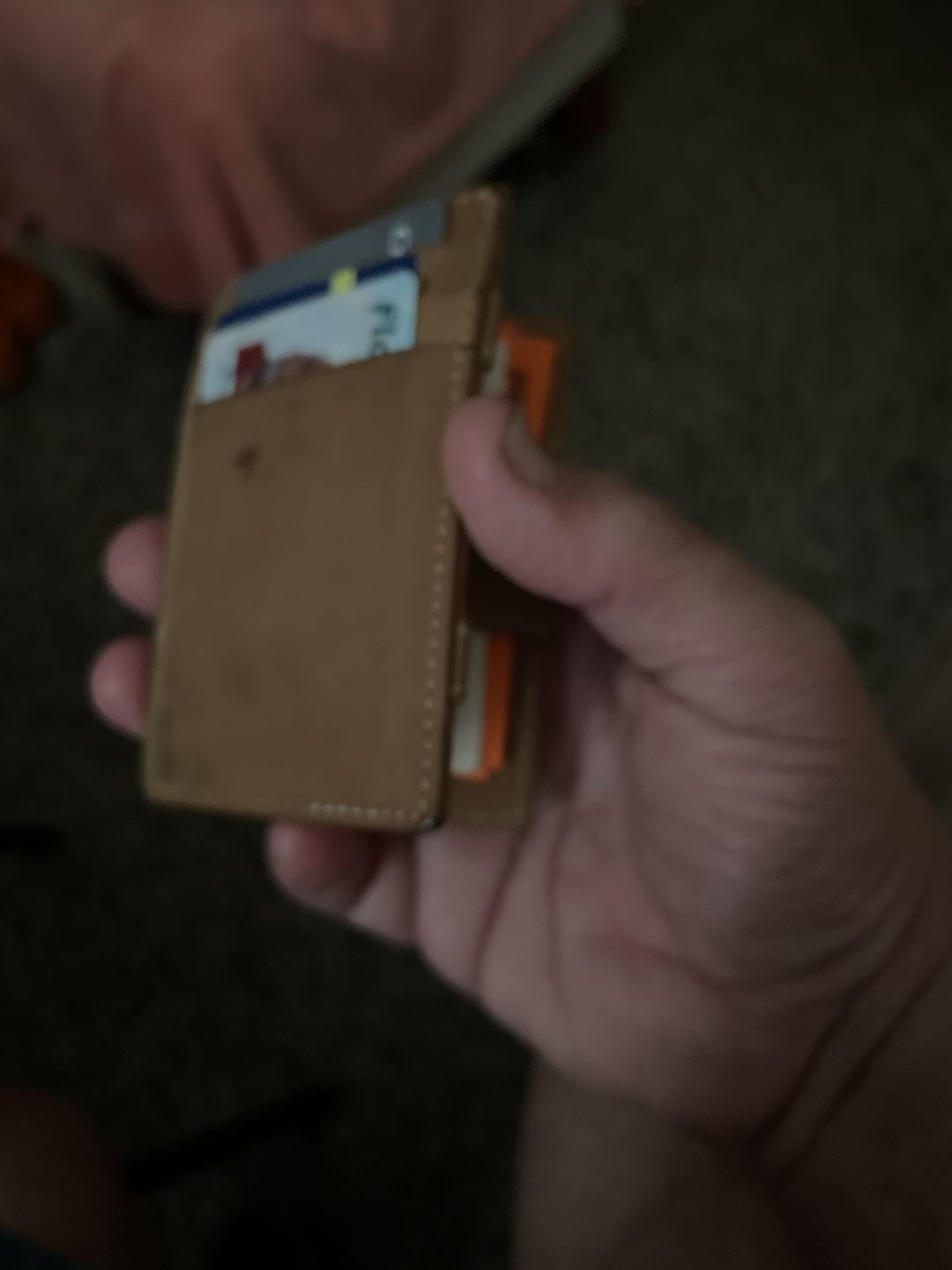 Customer photo review of Essenziale Magic Wallet Vintage