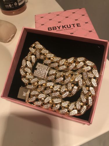 Customer photo review of KUTECUBAN PRINCESS CHAIN