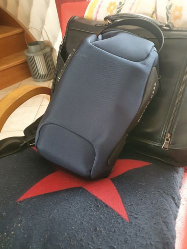 Customer photo review of Keep-Moving | Bleu