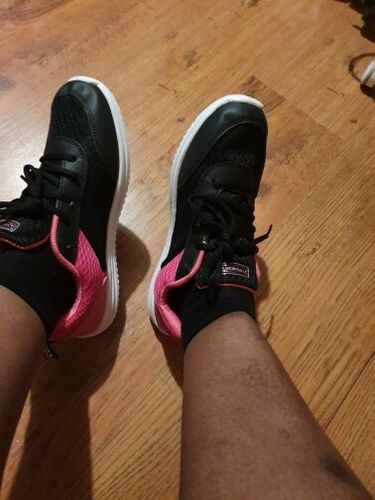 Customer photo review of Breathable mesh shoes for women