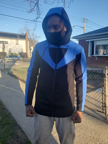 Customer photo review of GRAYSON Hoodie